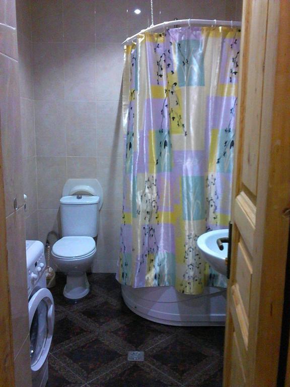Old House Rustaveli Hotel Borjomi Ngoại thất bức ảnh